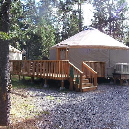 Bend-Sunriver Rv Campground Three Rivers Bagian luar foto