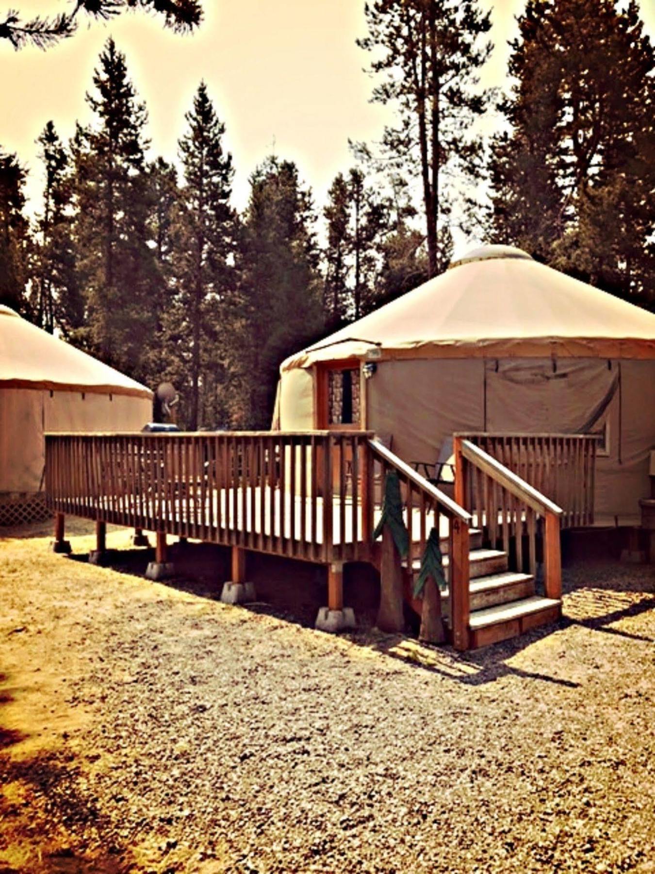 Bend-Sunriver Rv Campground Three Rivers Bagian luar foto