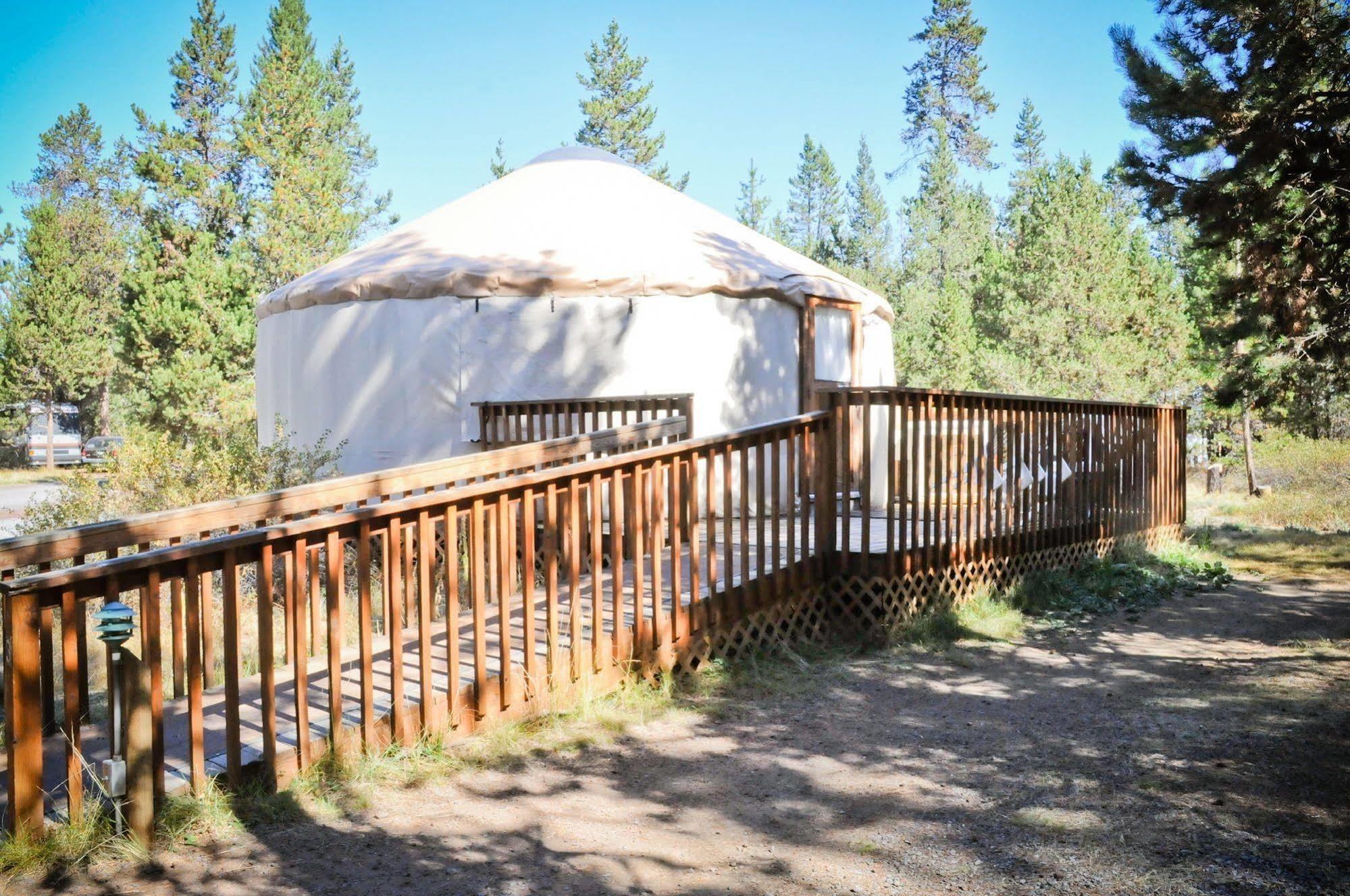 Bend-Sunriver Rv Campground Three Rivers Bagian luar foto