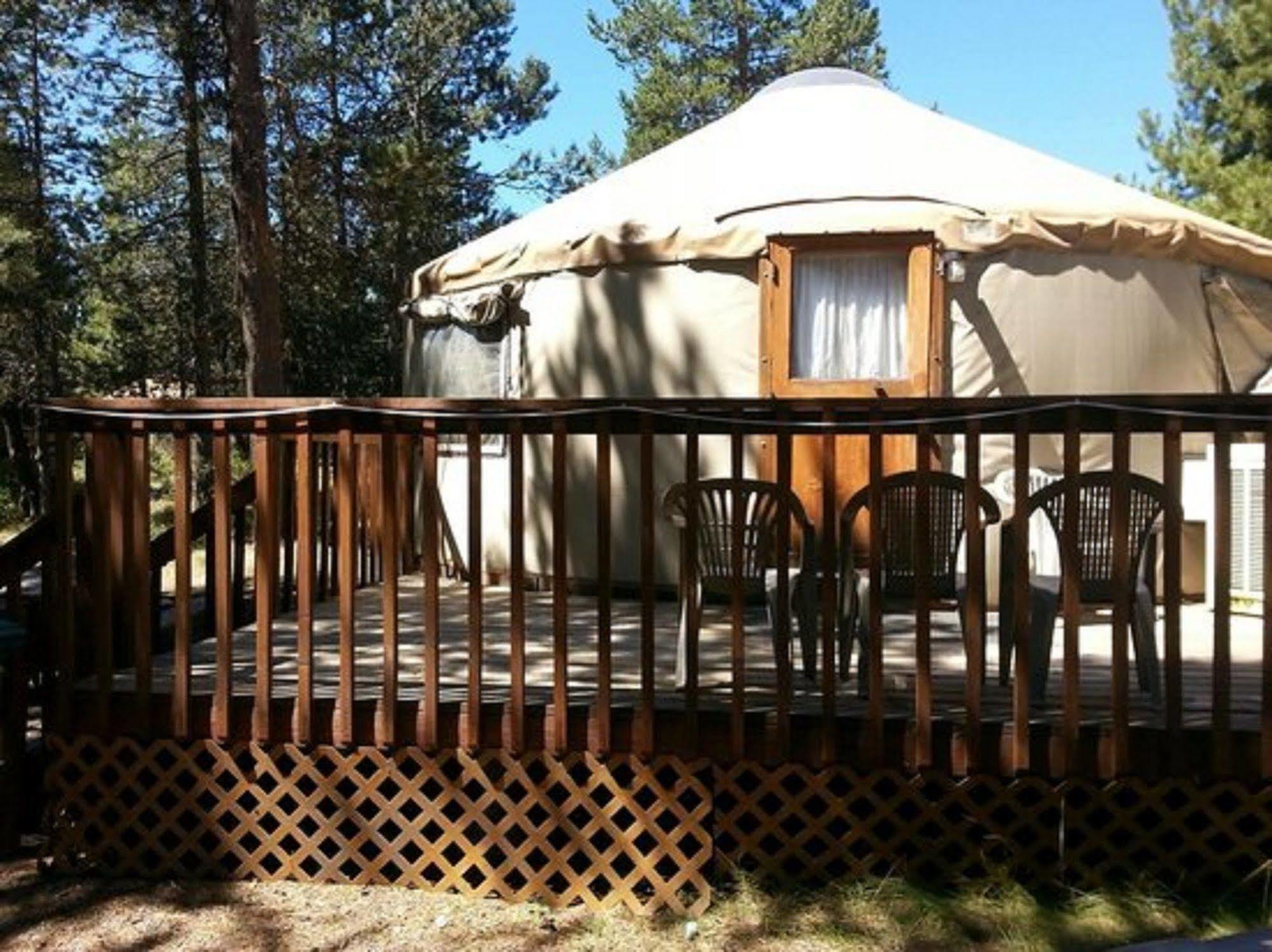 Bend-Sunriver Rv Campground Three Rivers Bagian luar foto